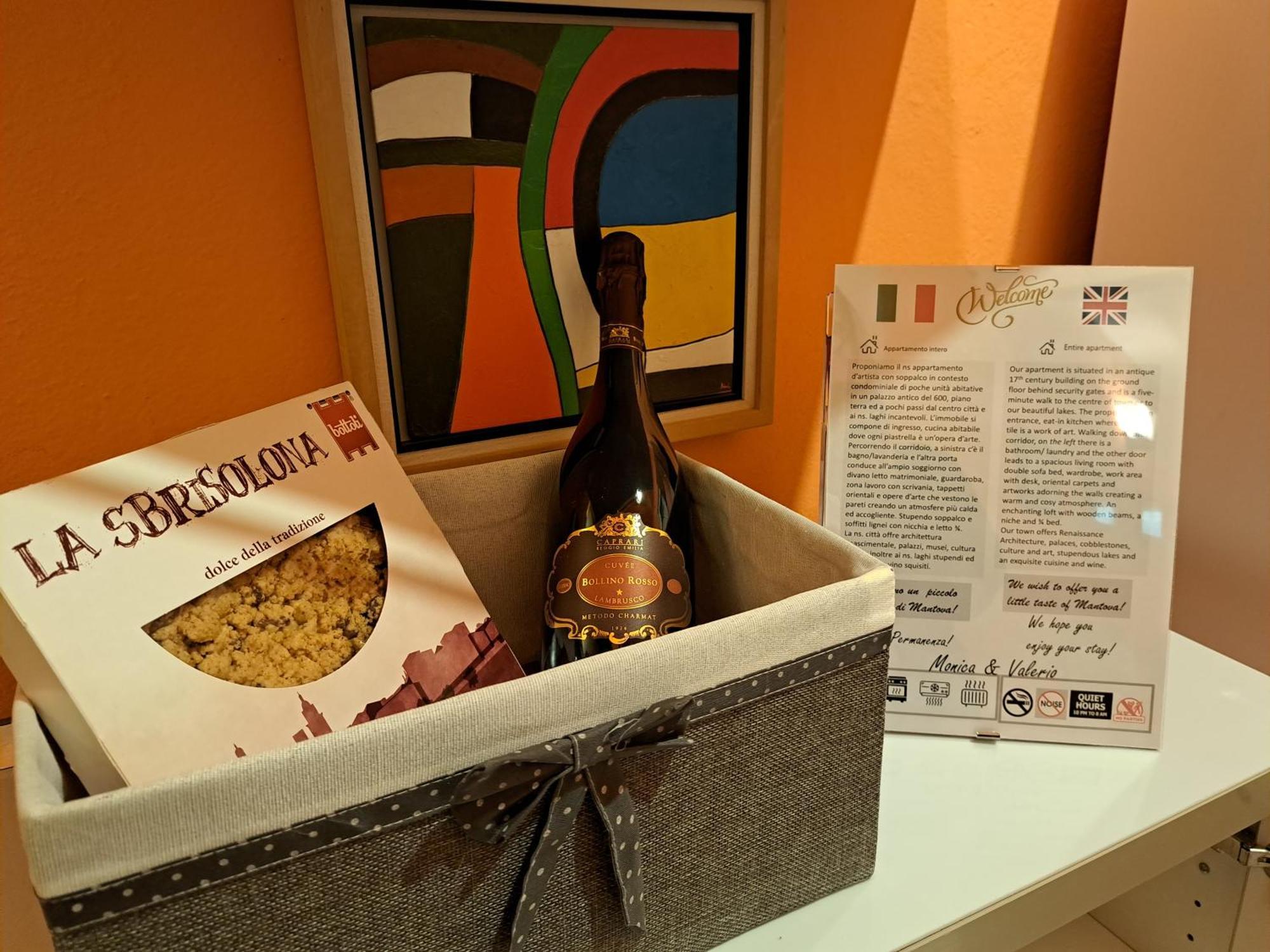 Foodwineart Apartment Mantova Exterior photo